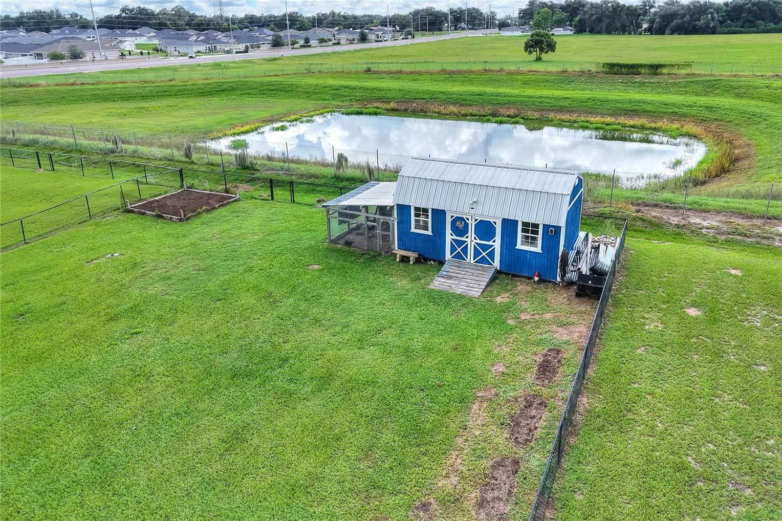 Single Family Residence at 3719 W WHEELER RD, LAKELAND, photo 55 of 64