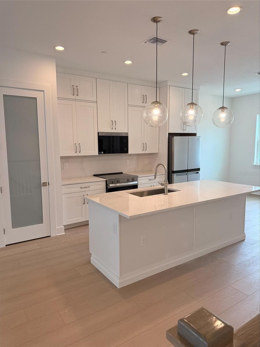 Townhouse at 9148 SINATRA LN, ORLANDO, photo 3 of 43