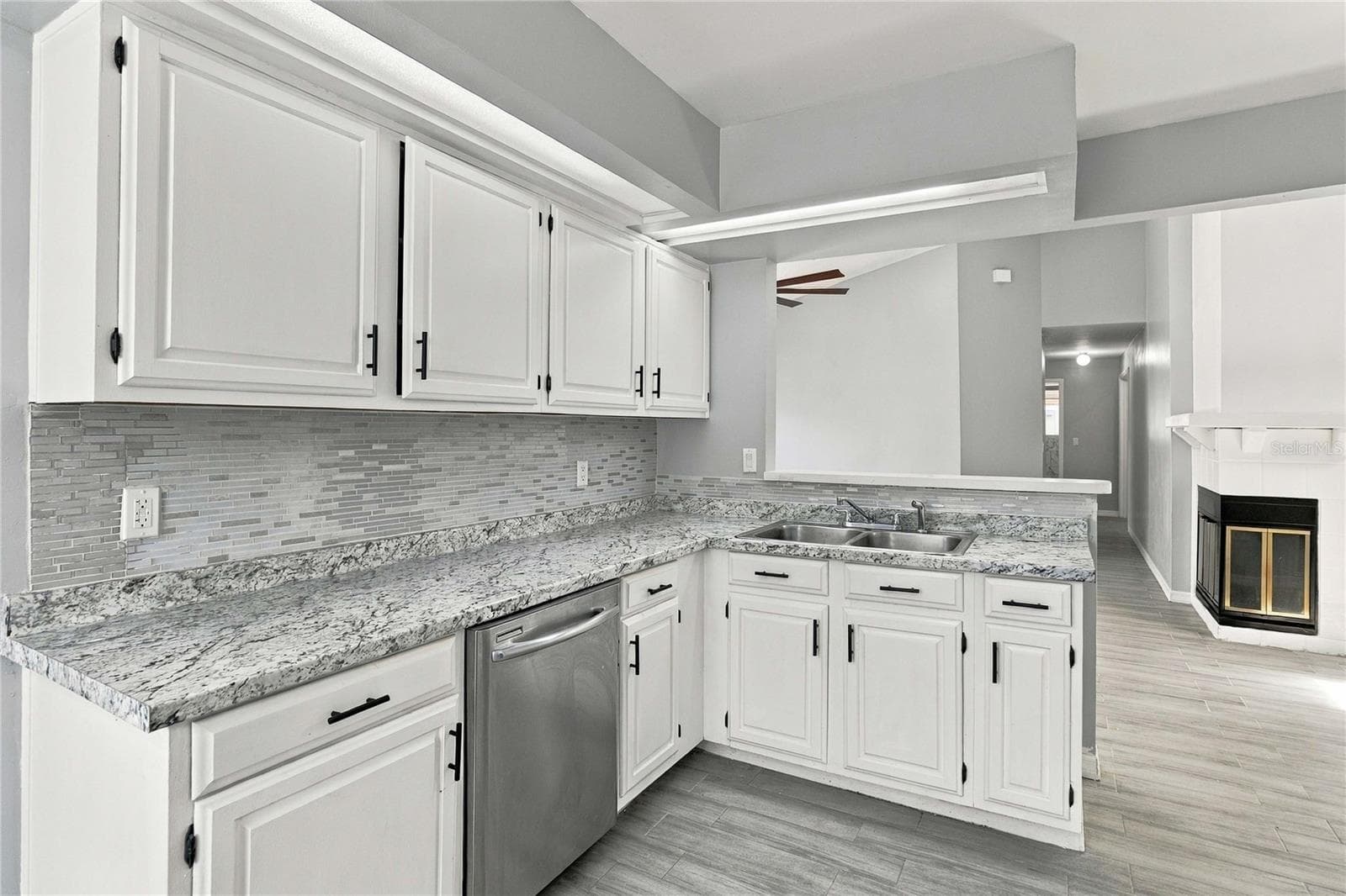 Single Family Residence at 2011 WINSLOW DR, ORLANDO, photo 11 of 27