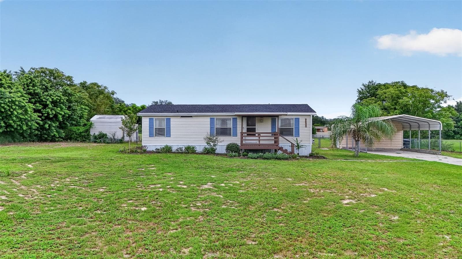 Manufactured Home at 4030 ROLLING HILLS CT W, LAKE WALES, photo 8 of 48
