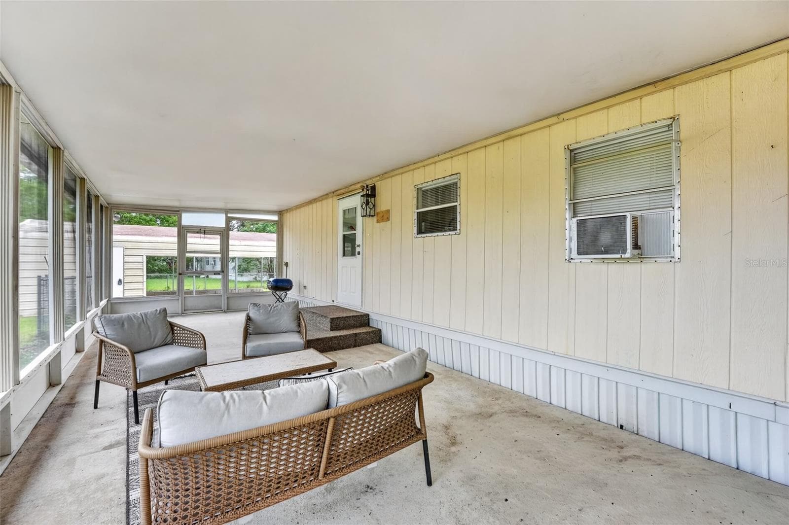 Manufactured Home at 4030 ROLLING HILLS CT W, LAKE WALES, photo 40 of 48