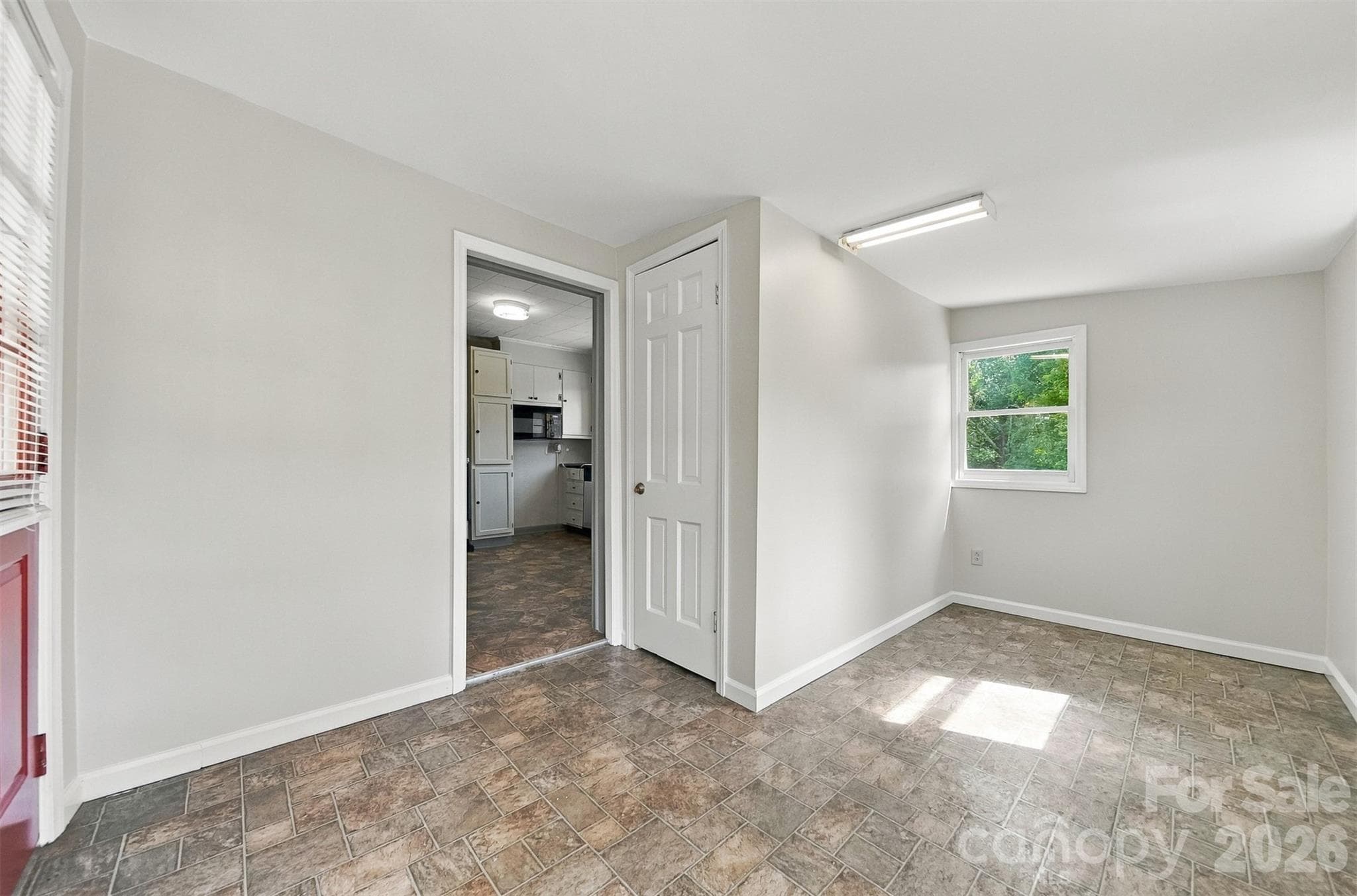 Single Family Residence at 3860 Pickle Williams Lane, Granite Falls, photo 10 of 67