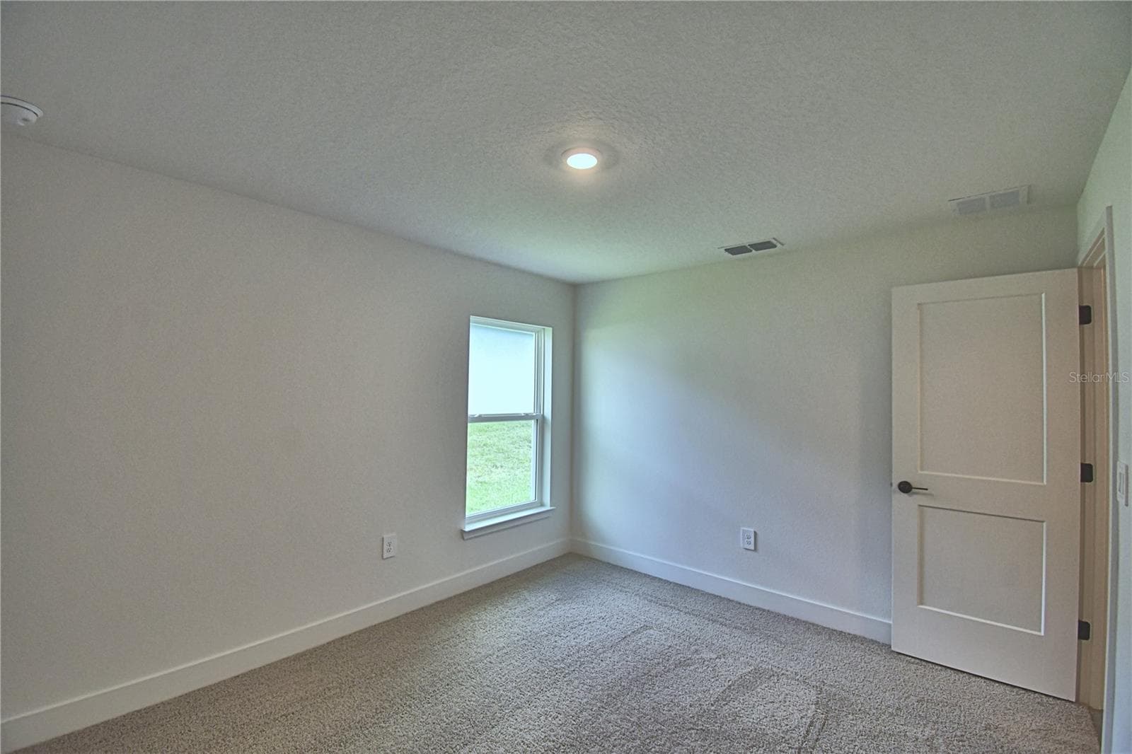 Single Family Residence at 5421 WATERSIDE DR, AUBURNDALE, photo 28 of 71