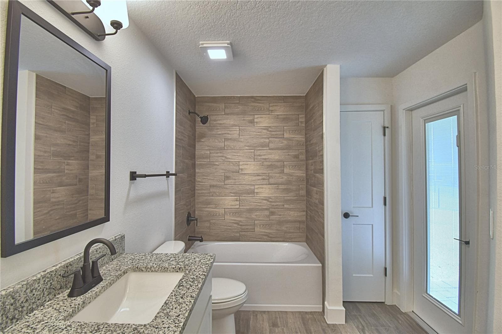 Single Family Residence at 5421 WATERSIDE DR, AUBURNDALE, photo 30 of 71
