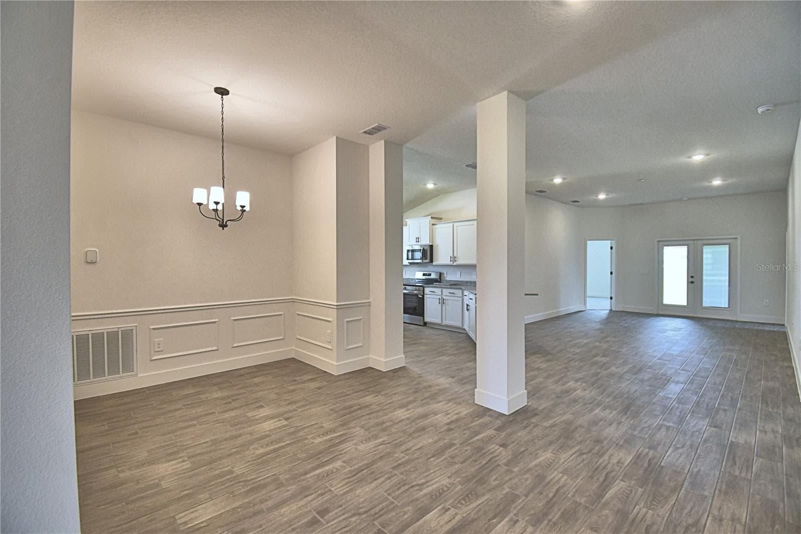 Single Family Residence at 4705 GRANDVIEW GLEN DR, AUBURNDALE, photo 11 of 144