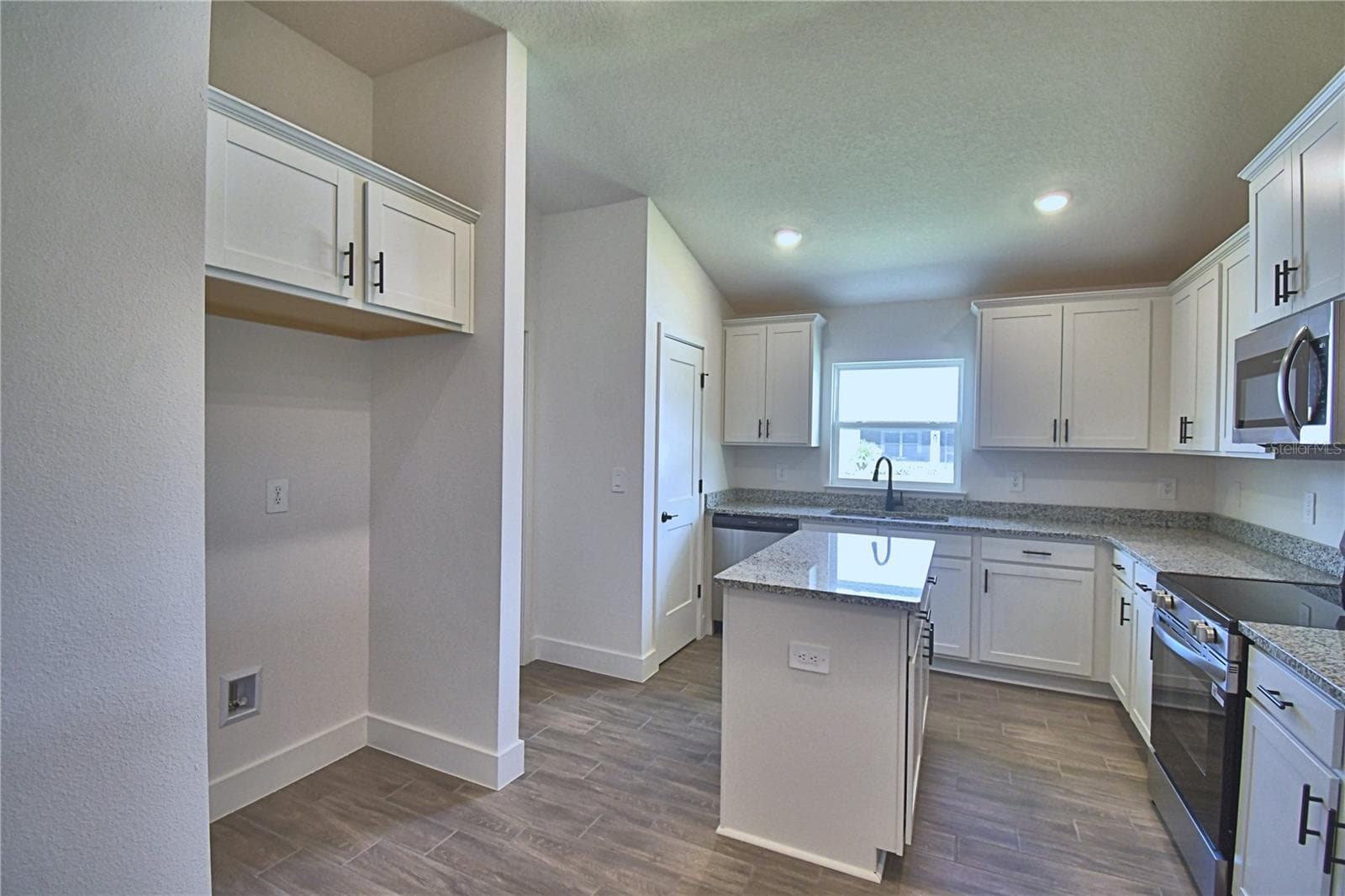 Single Family Residence at 4705 GRANDVIEW GLEN DR, AUBURNDALE, photo 19 of 144