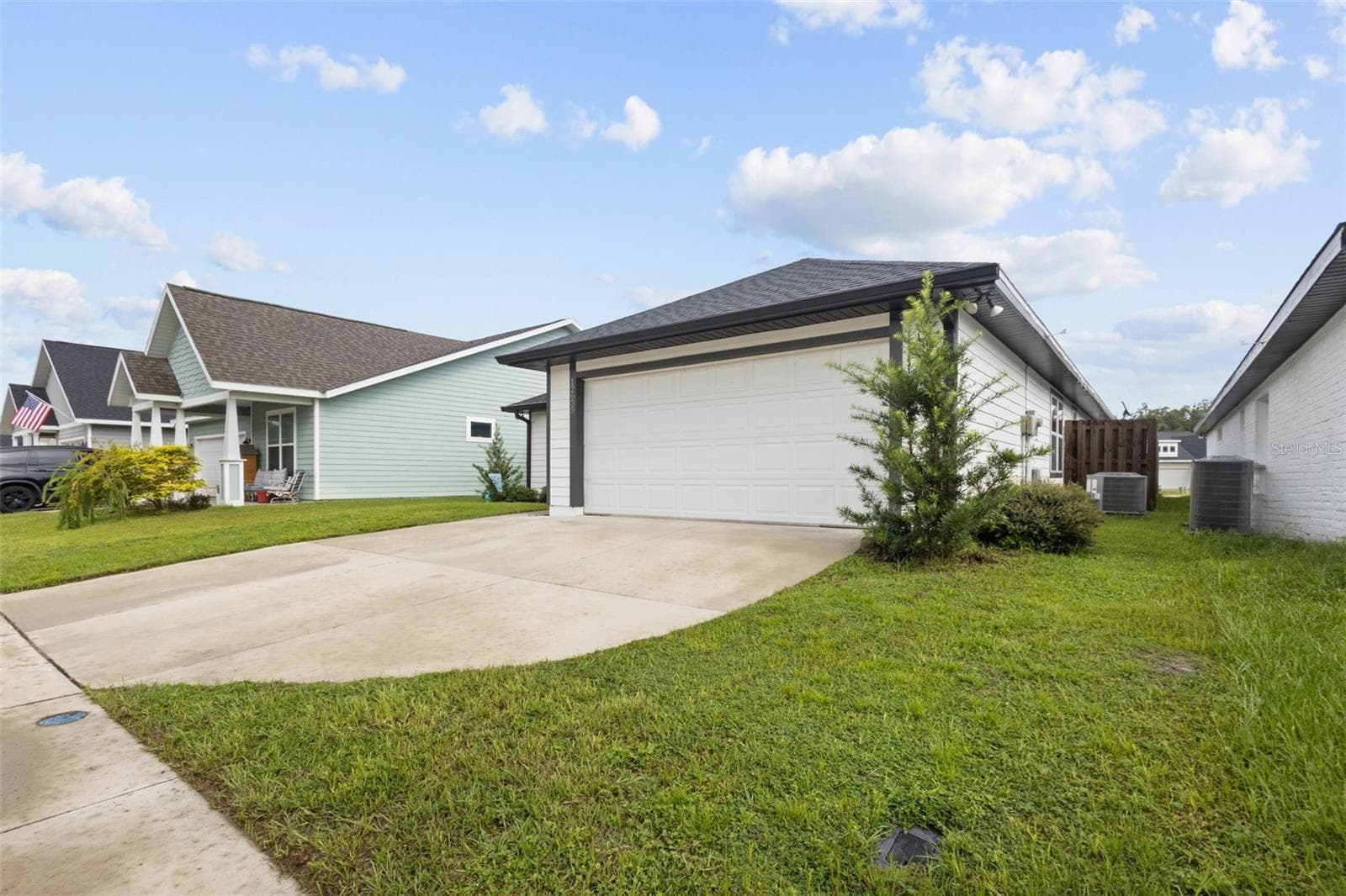 Single Family Residence at 12635 NW 162ND DR, ALACHUA, photo 4 of 39
