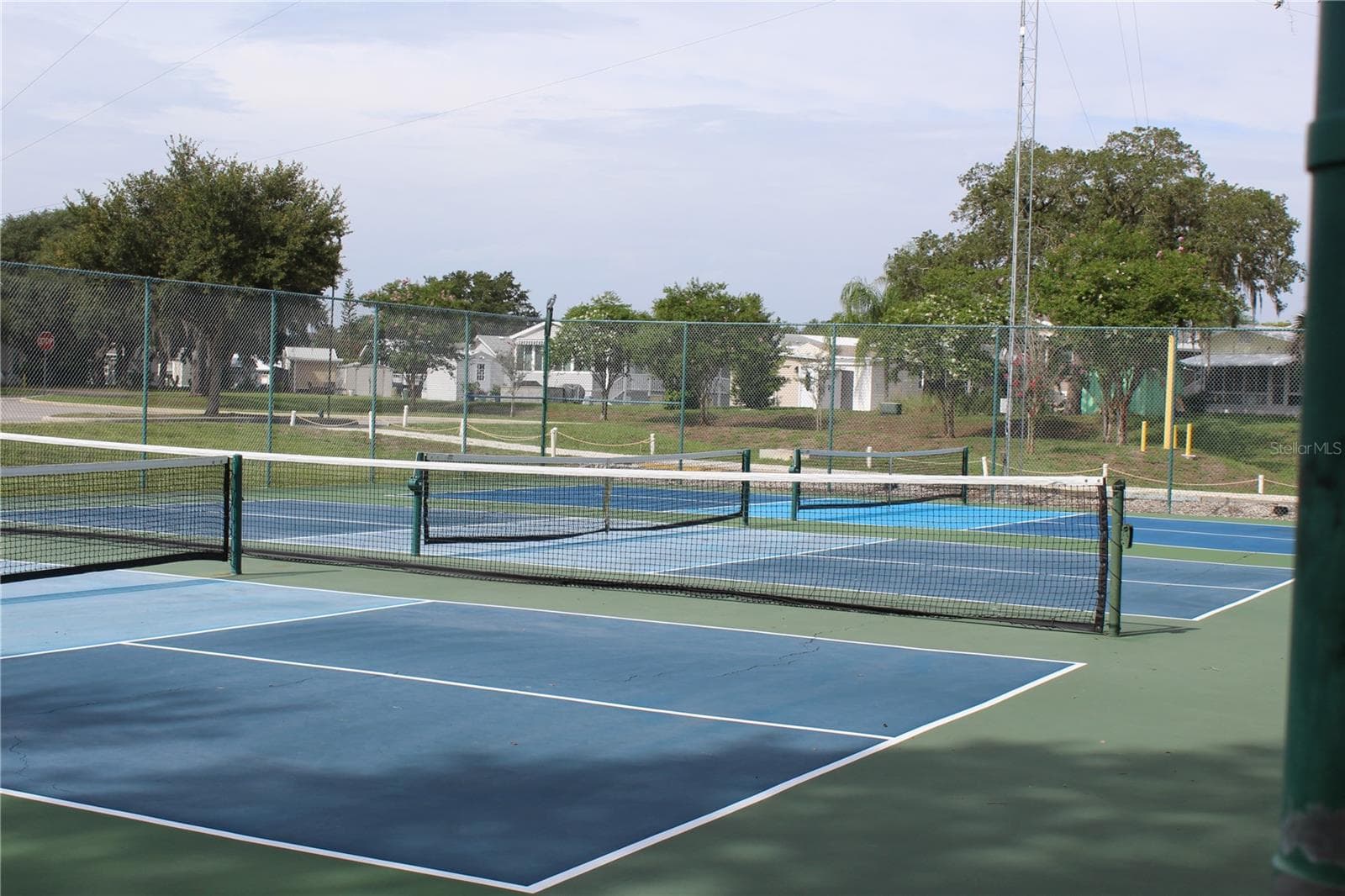 Manufactured Home at 12 SADDLEBAG TRL, LAKE WALES, photo 41 of 48