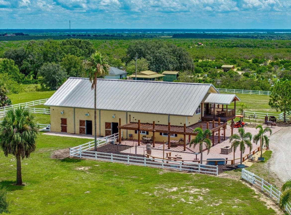 Single Family Residence at 664 S LAKE STARR BLVD, LAKE WALES, photo 5 of 103
