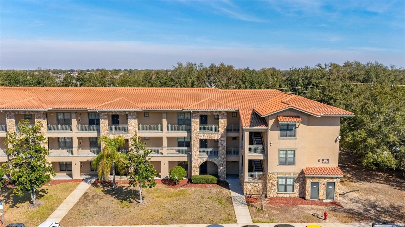Condominium at 901 CHARO PKWY #716, DAVENPORT, photo 27 of 34