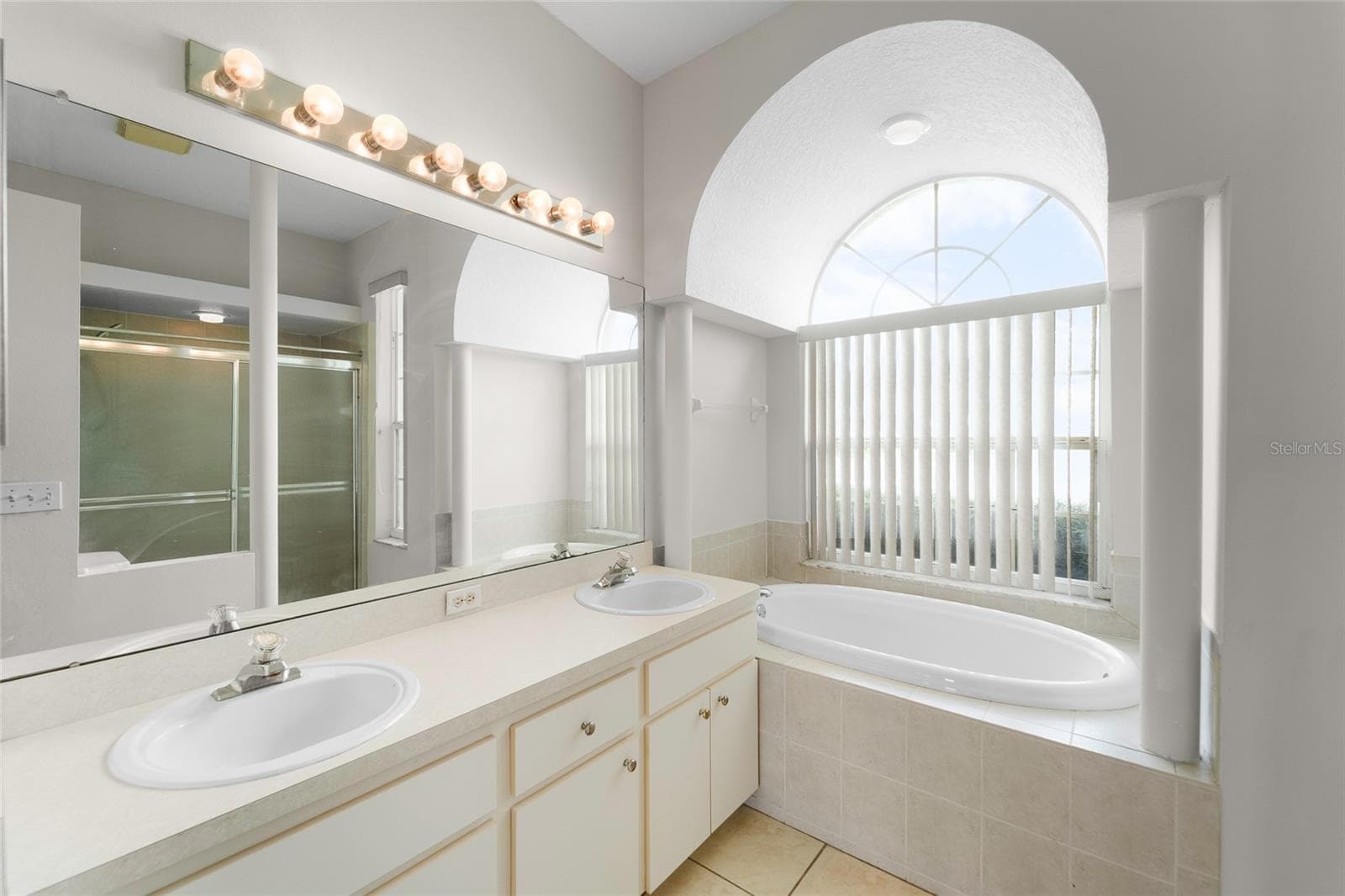 Primary Bathroom - 7040 FRASCATI LOOP, WESLEY CHAPEL