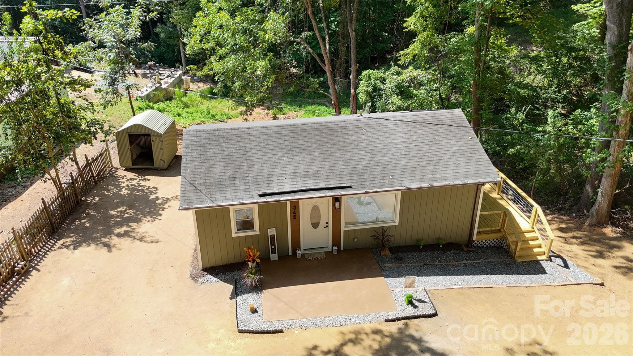 Single Family Residence at 345 EPPS Road, Fort Mill, photo 10 of 47
