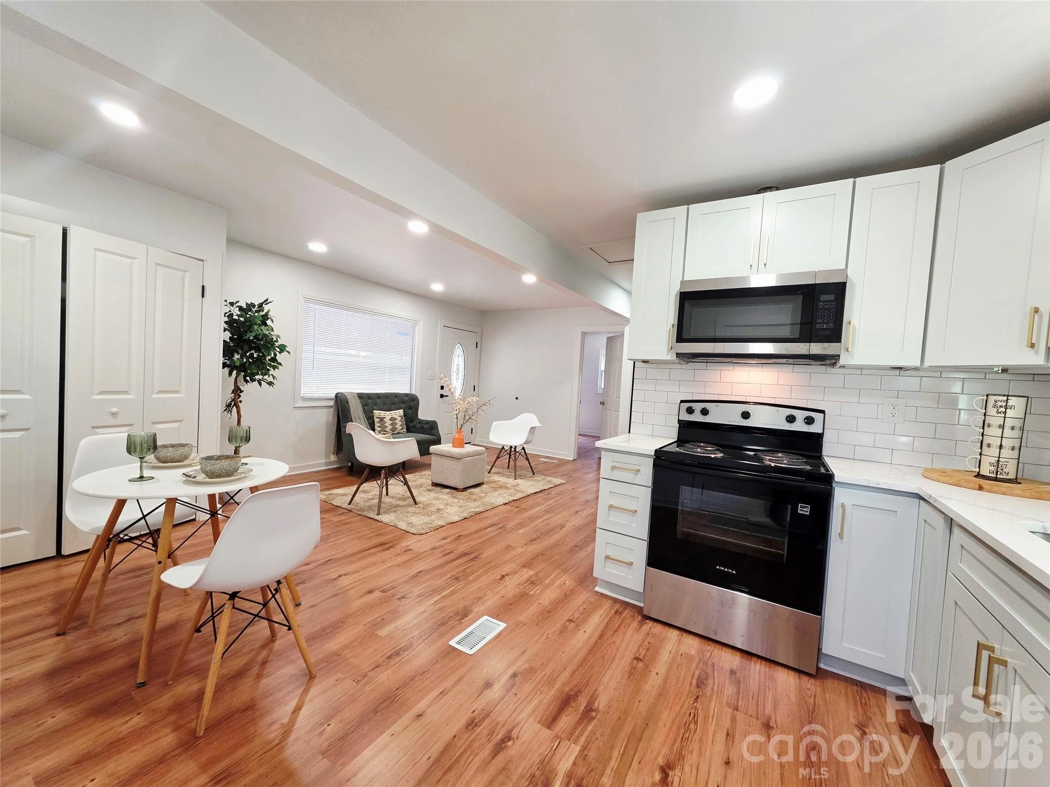 Single Family Residence at 345 EPPS Road, Fort Mill, photo 18 of 47