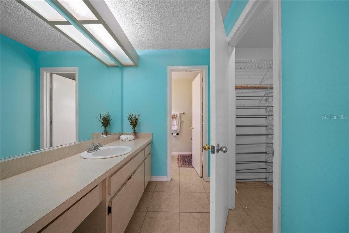 Ensuite - 14993 SW 38TH CIR, OCALA