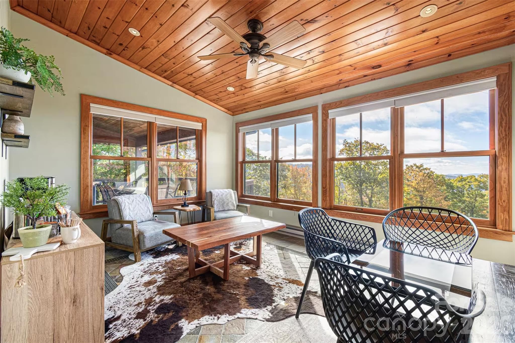 Single Family Residence at 419 Summit Trail, Banner Elk, photo 11 of 48