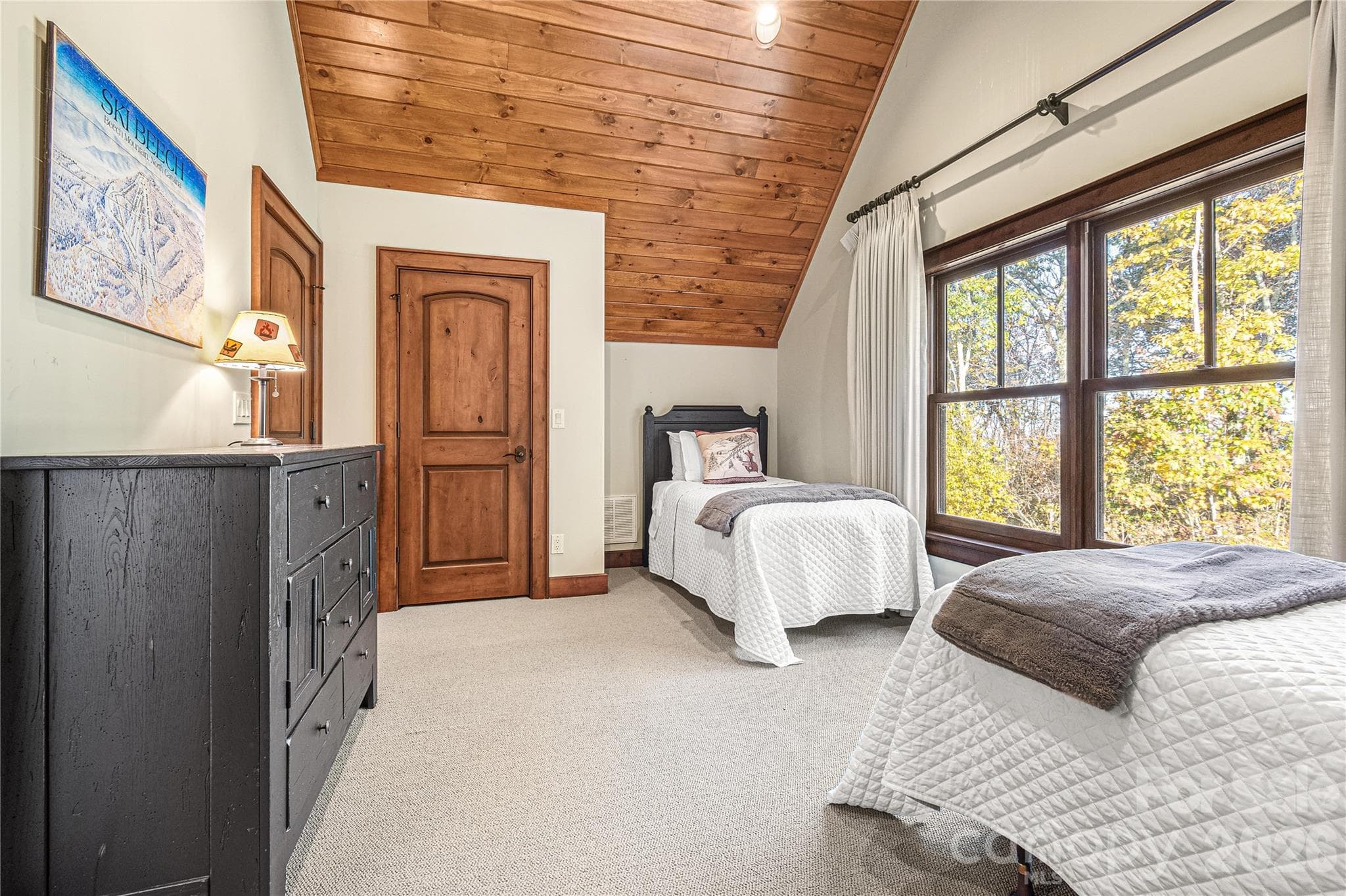 ADU second bedroom - 419 Summit Trail, Banner Elk