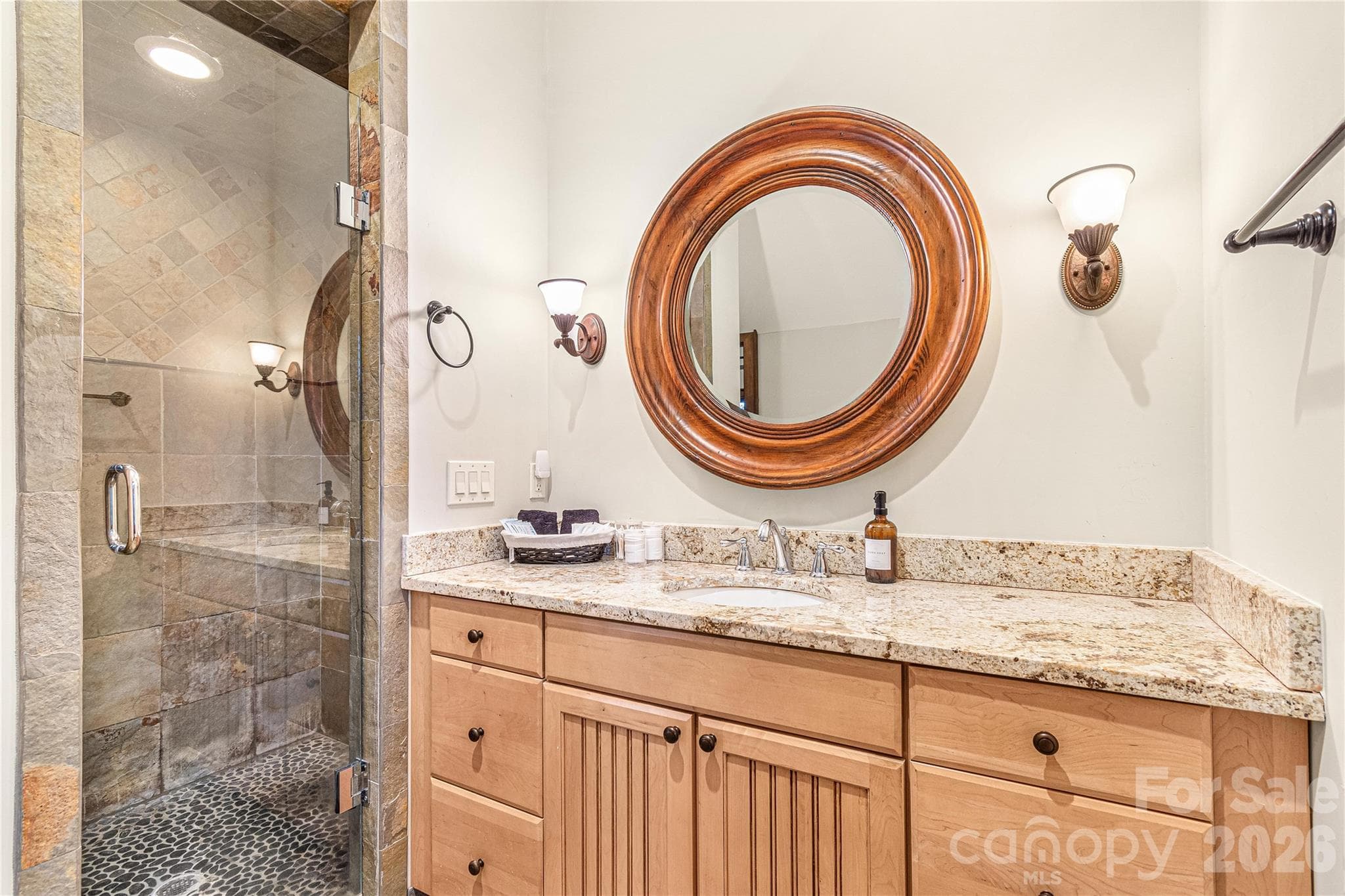ADU full bath - 419 Summit Trail, Banner Elk