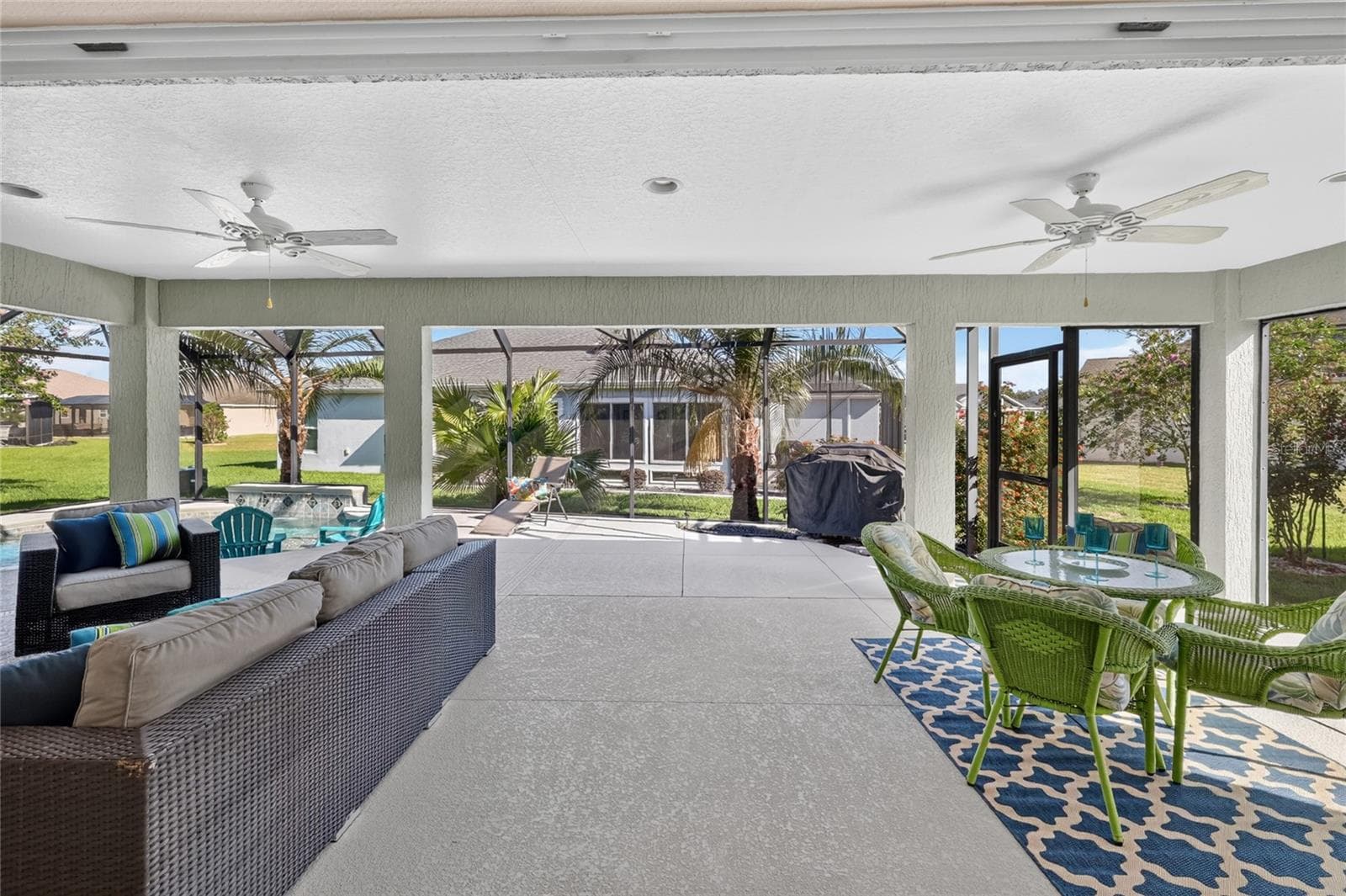 SPACIOUS LANAI - 5825 FLINT LOOP, THE VILLAGES
