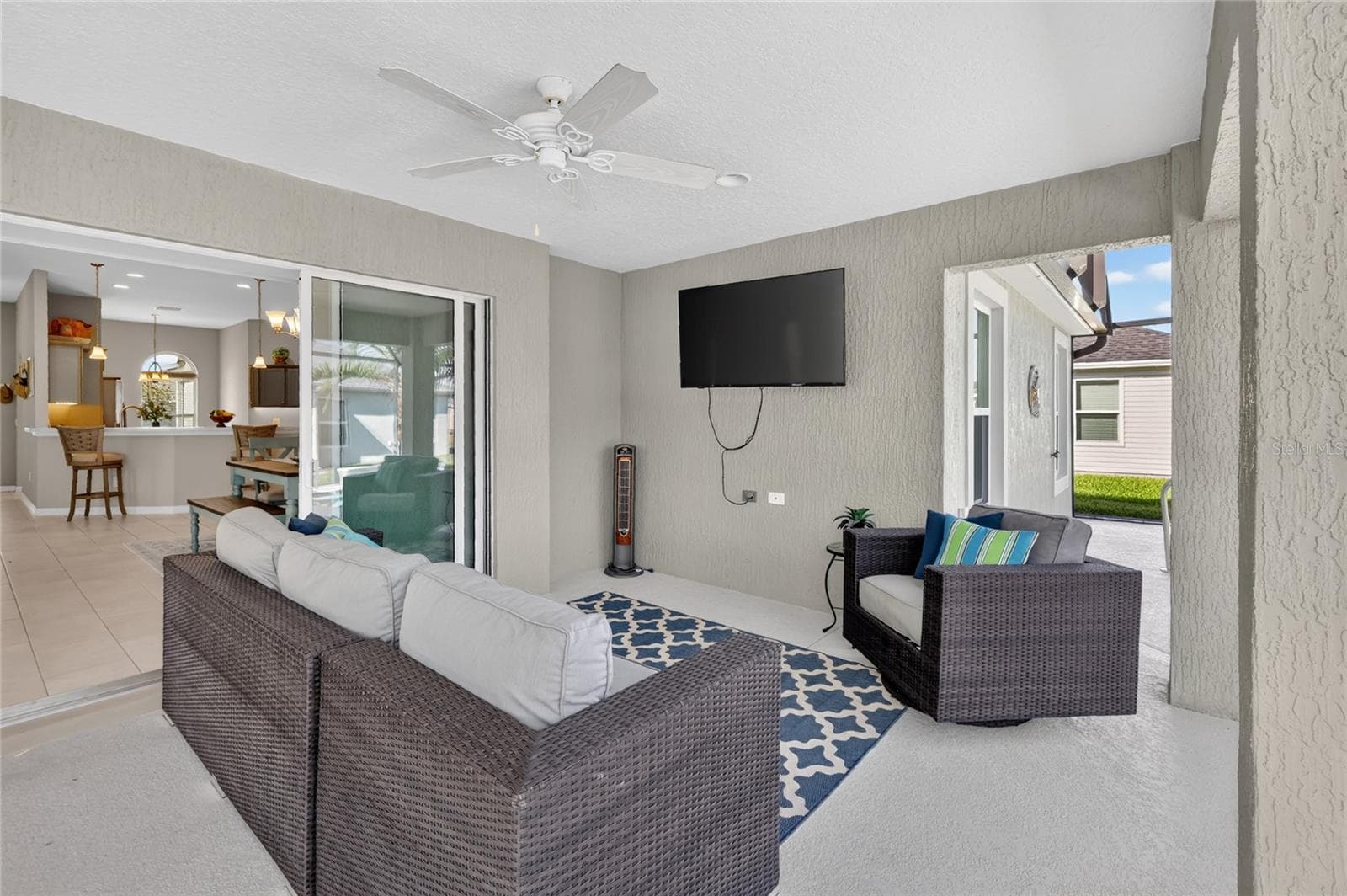 BEAUTIFUL SITTING AREA - 5825 FLINT LOOP, THE VILLAGES