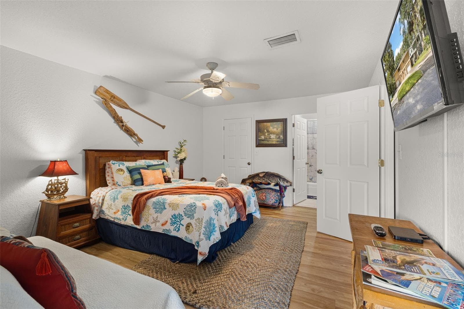 Guest room #2 - 15645 NW 46TH LN, CHIEFLAND