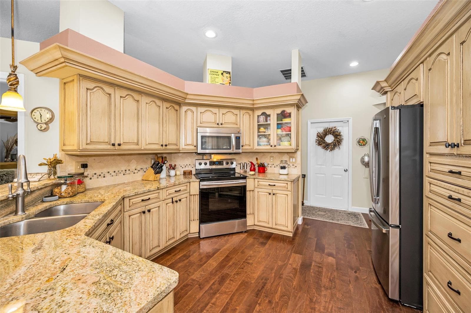 Remodeled Kitchen -Stainless Steel appliances - 1234 ARLINBROOK DR, TRINITY