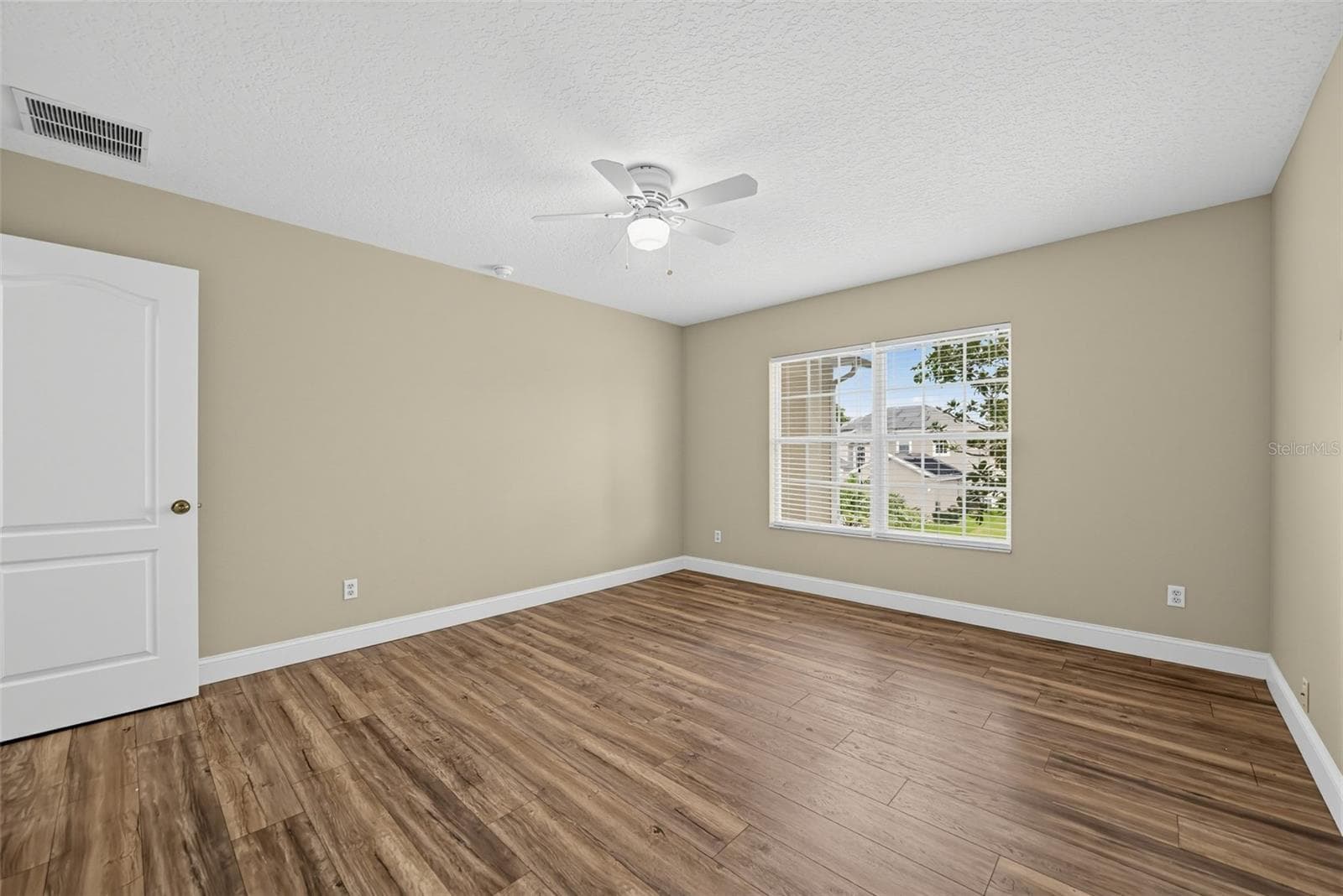 Single Family Residence at 10106 HIDDEN DUNES LN, ORLANDO, photo 19 of 27