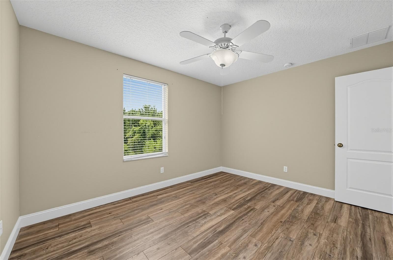 Single Family Residence at 10106 HIDDEN DUNES LN, ORLANDO, photo 20 of 27