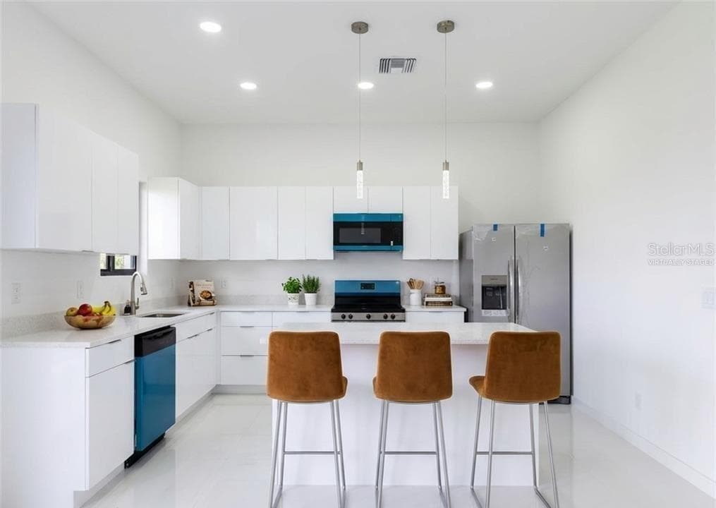 virtually staged - 4116 NW 20TH TER, CAPE CORAL