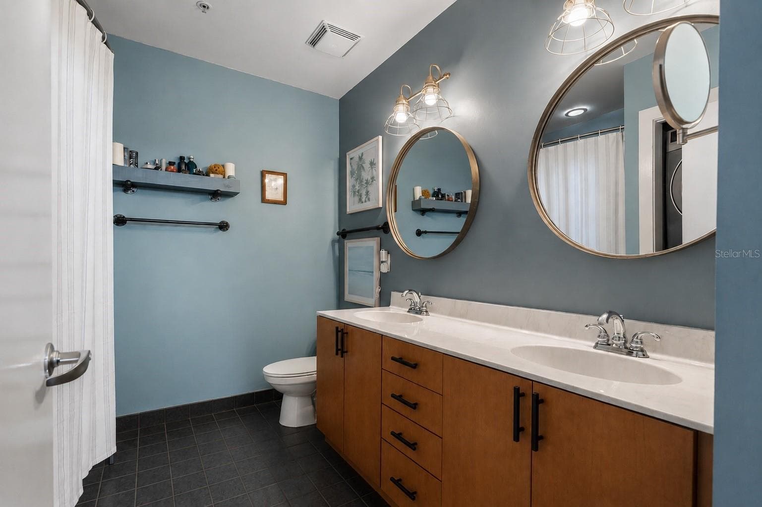 Condominium at 2001 E 2ND AVE #26, TAMPA, photo 23 of 37