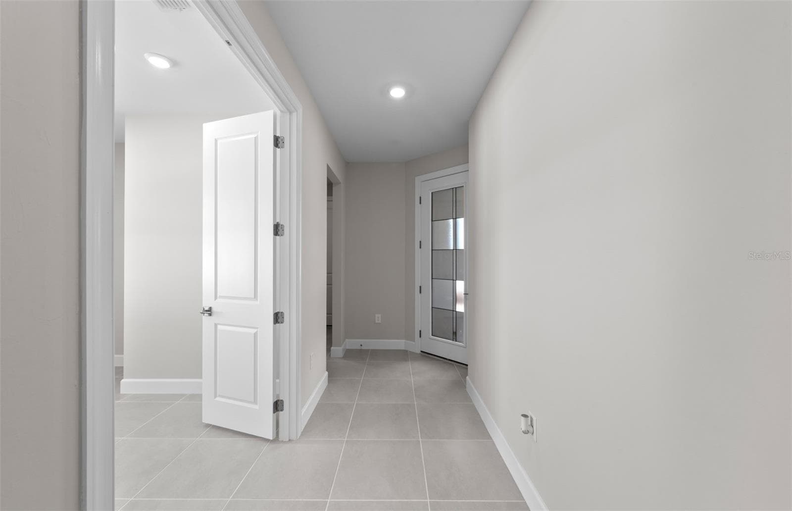 Villa at 6855 CALI CT, NOKOMIS, photo 7 of 25