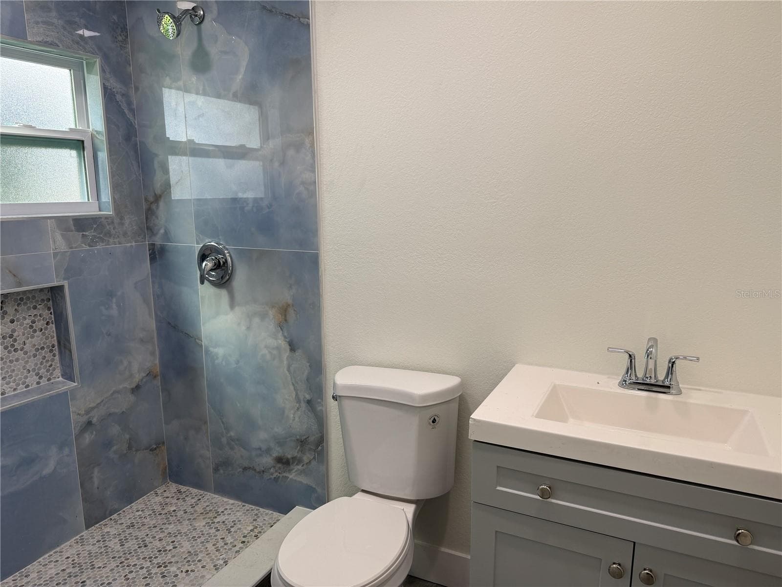 Single Family Residence at 3319 12TH STREET CT E, BRADENTON, photo 9 of 10