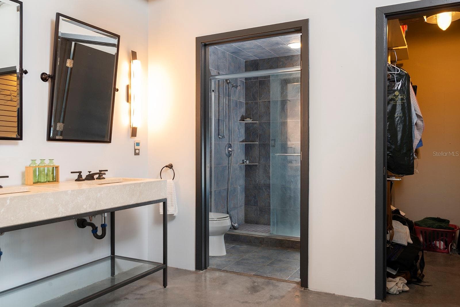 Condominium at 10 N SUMMERLIN AVE #28, ORLANDO, photo 25 of 32
