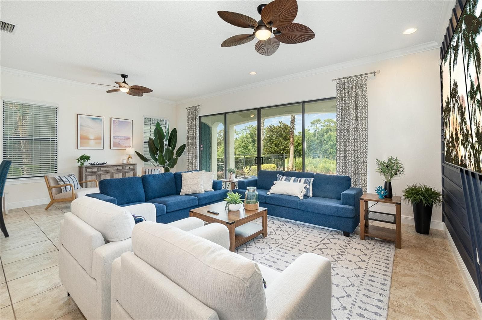 Single Family Residence at 949 DESERT MOUNTAIN CT, KISSIMMEE, photo 12 of 83