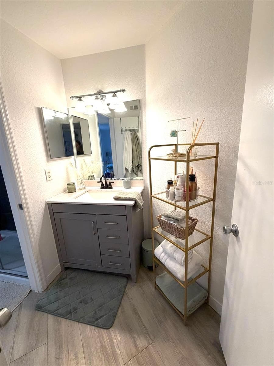 Condominium at 7360 WESTPOINTE BLVD #127, ORLANDO, photo 10 of 46