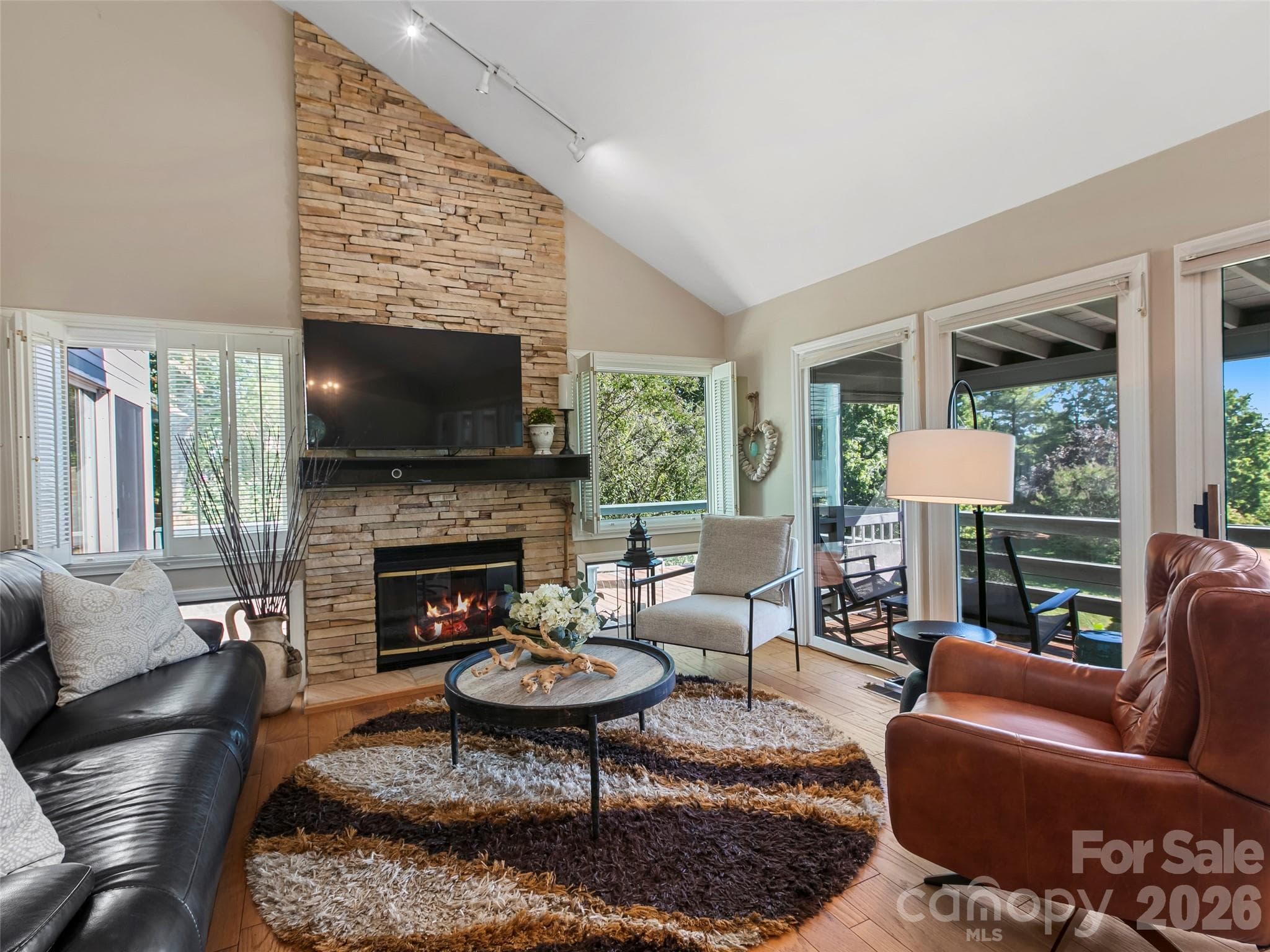 Condominium at 114 Sunny View Lane, Flat Rock, photo 5 of 34