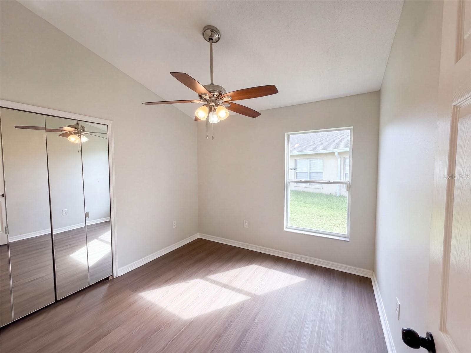 Single Family Residence at 225 SOUTHBRIDGE CIR, KISSIMMEE, photo 32 of 37