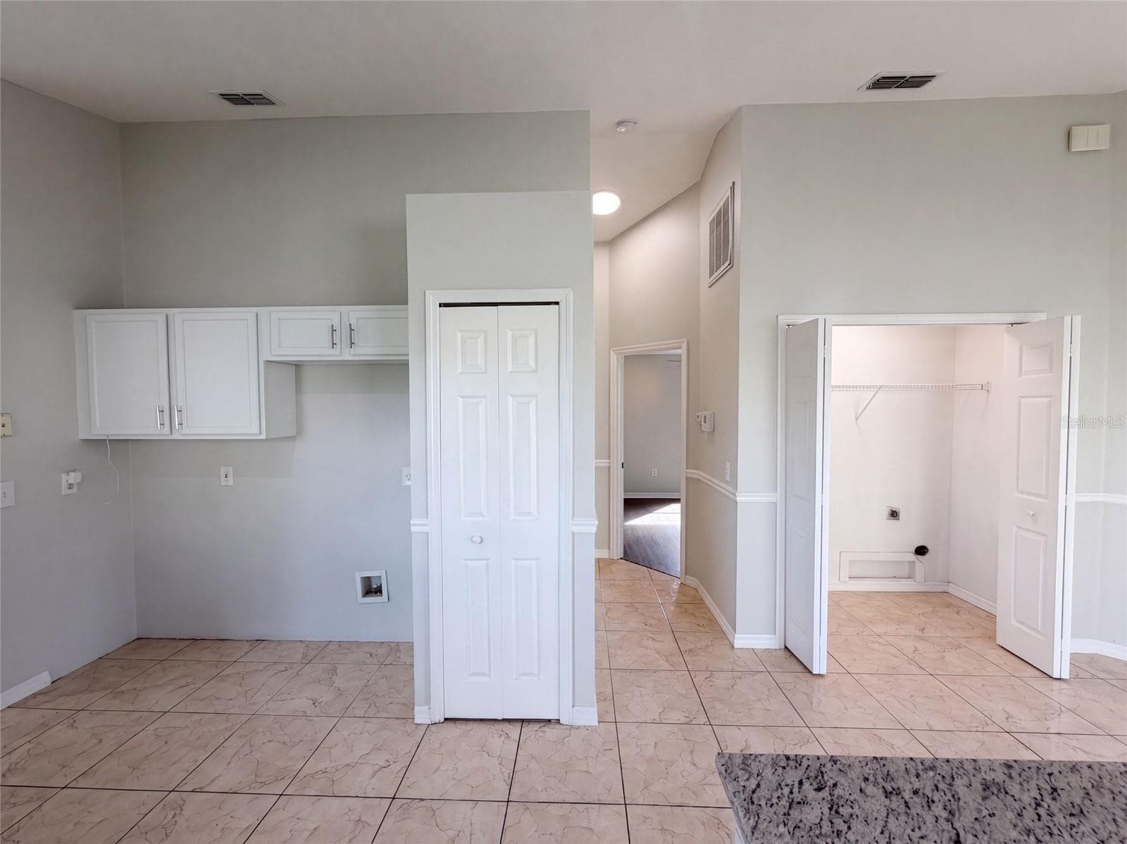 Single Family Residence at 225 SOUTHBRIDGE CIR, KISSIMMEE, photo 36 of 37