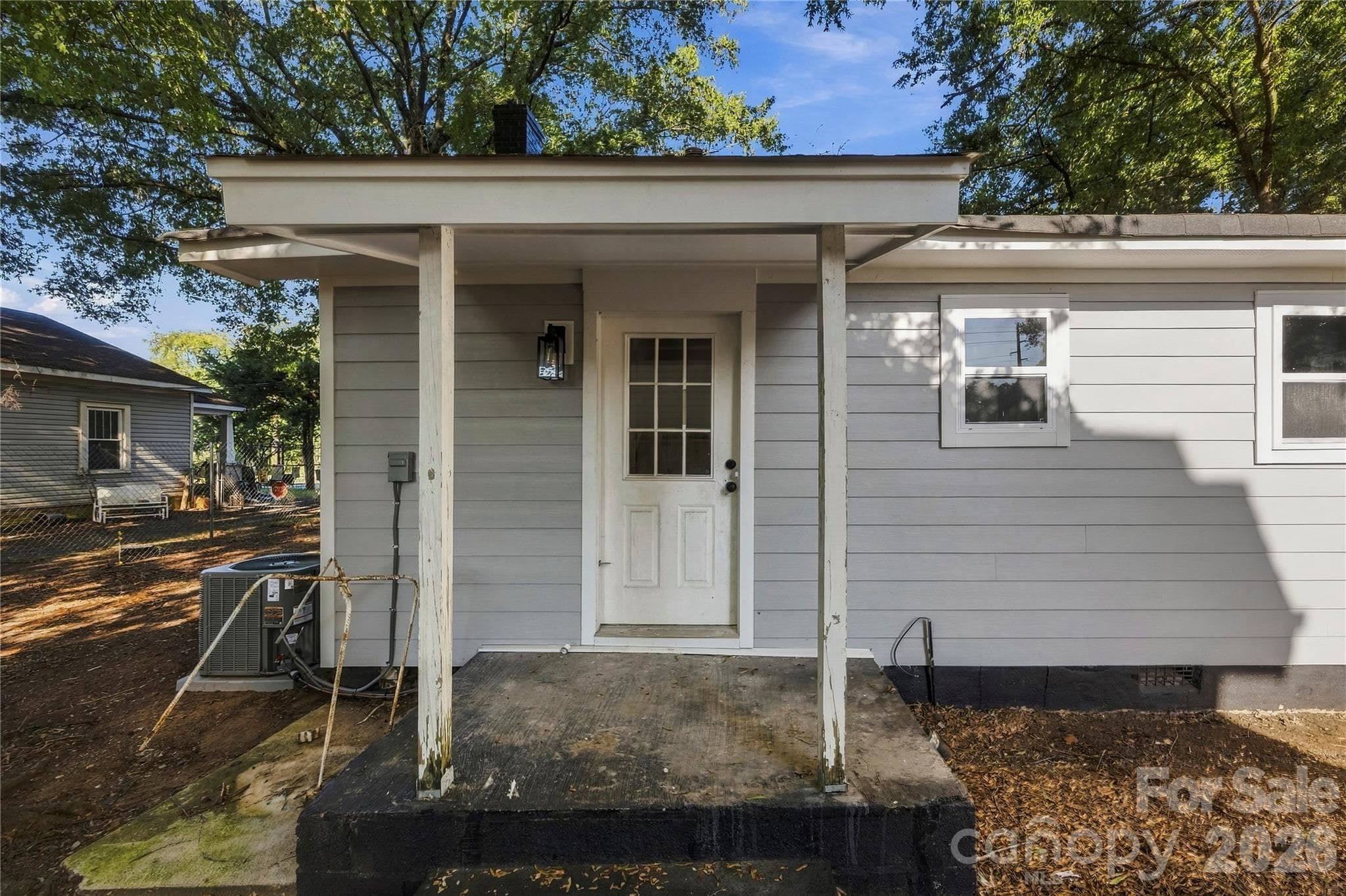 Single Family Residence at 1101 Opal Street, Charlotte, photo 23 of 27