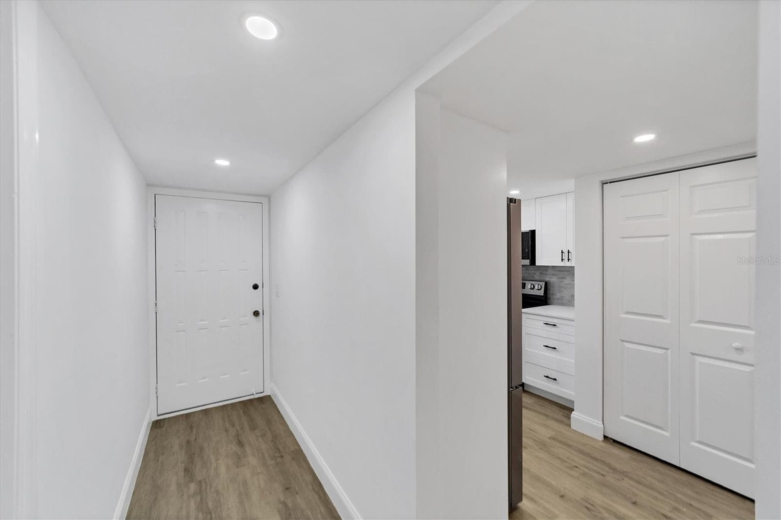 Condominium at 1730 MANASOTA BEACH RD #105, ENGLEWOOD, photo 9 of 42
