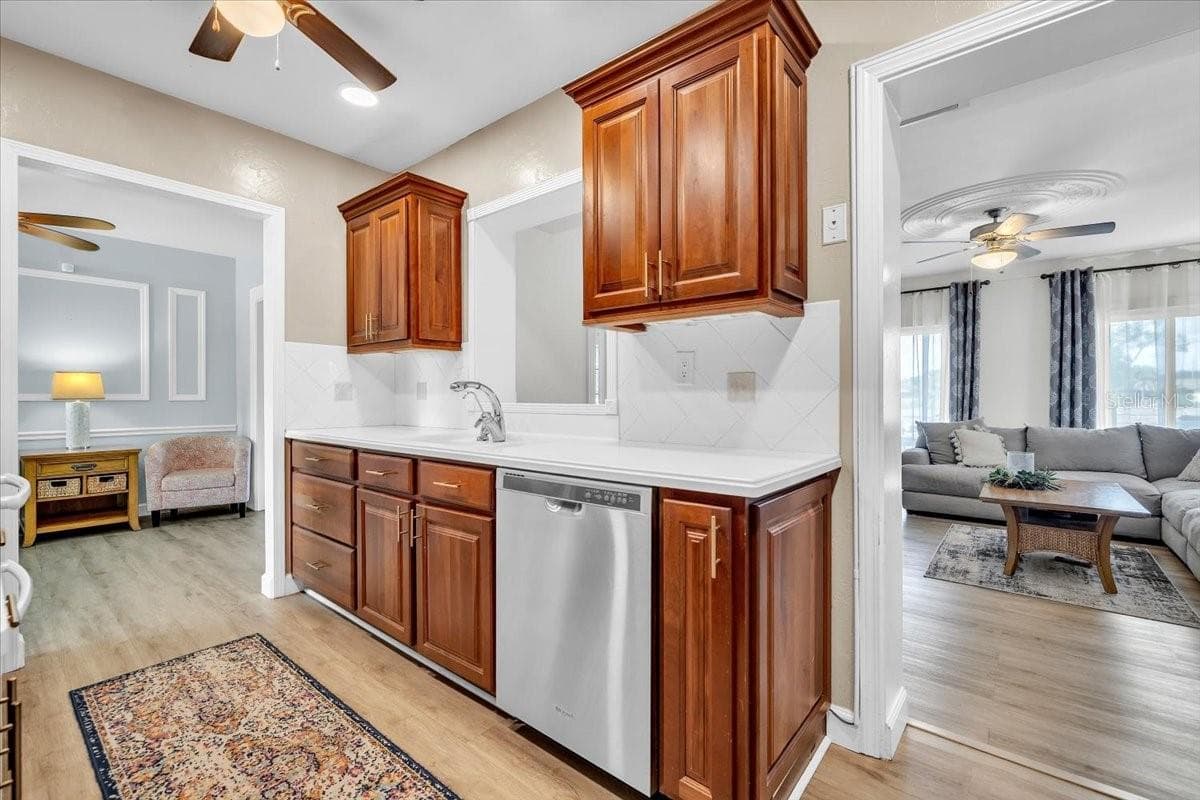 Single Family Residence at 2947 ARGYLE RD, VENICE, photo 19 of 62