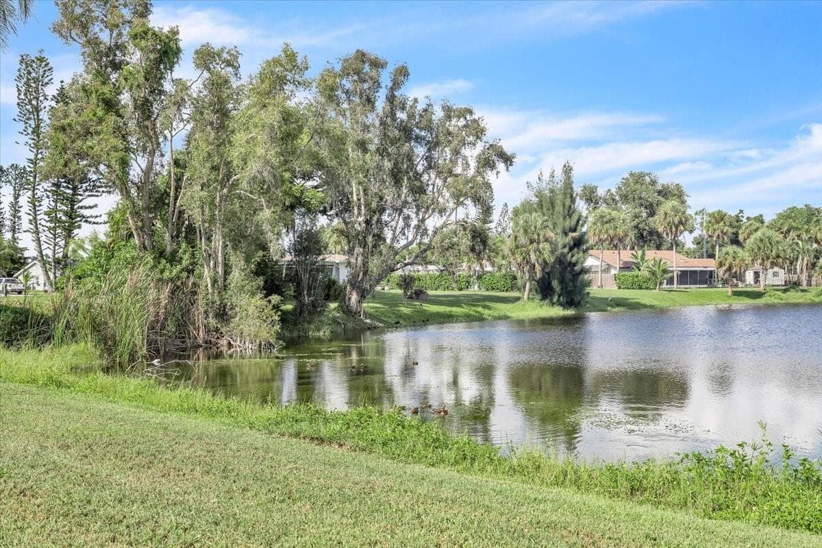 Single Family Residence at 2947 ARGYLE RD, VENICE, photo 54 of 62