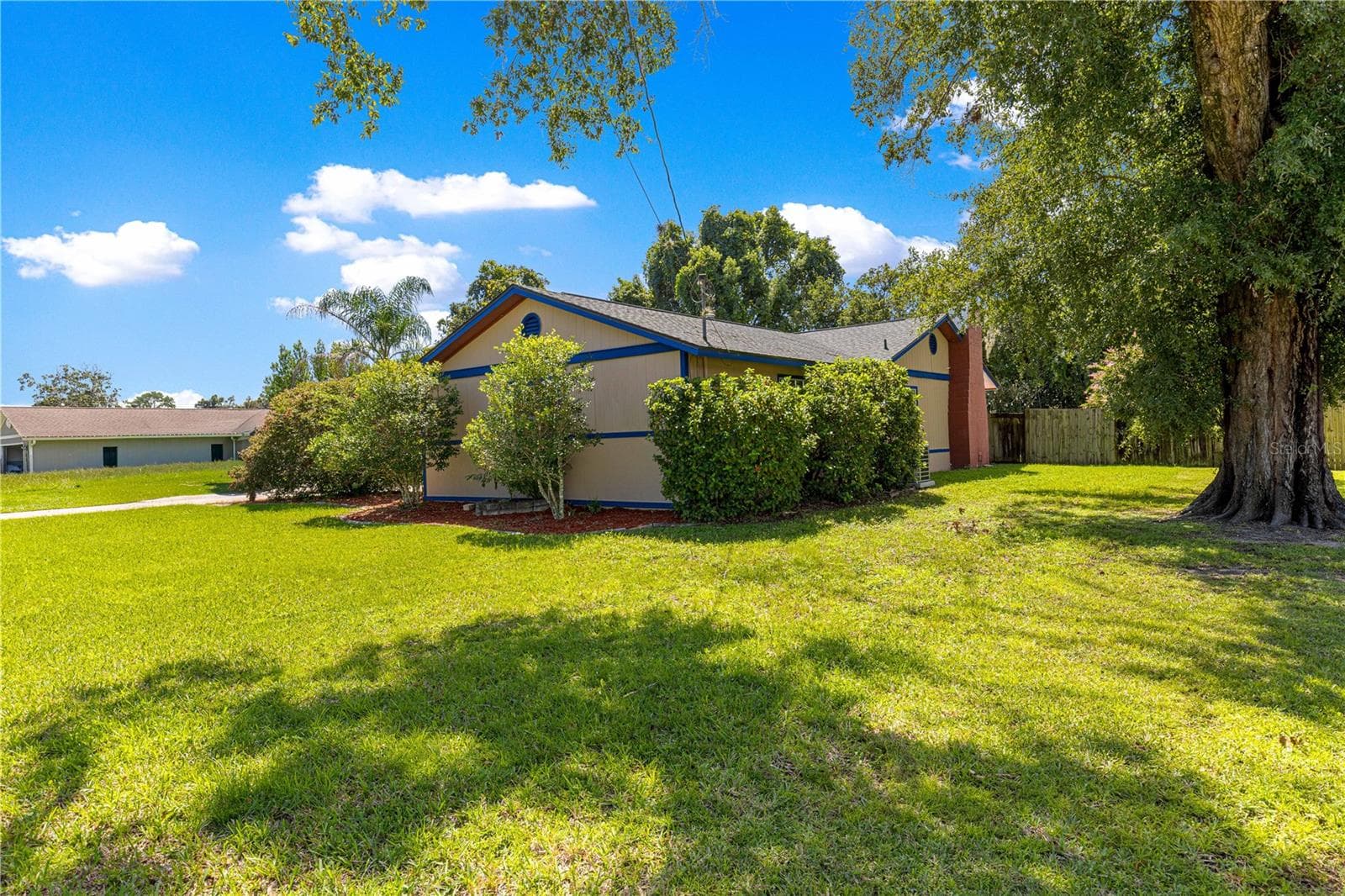 Single Family Residence at 2130 NE 10TH ST, OCALA, photo 5 of 30