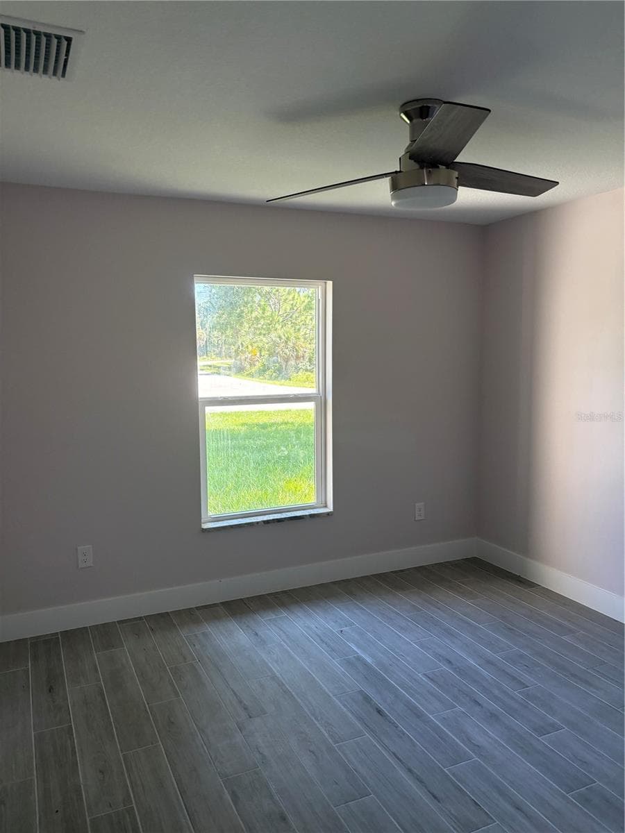 Single Family Residence at 7227 PINEDALE DR, PORT CHARLOTTE, photo 13 of 26