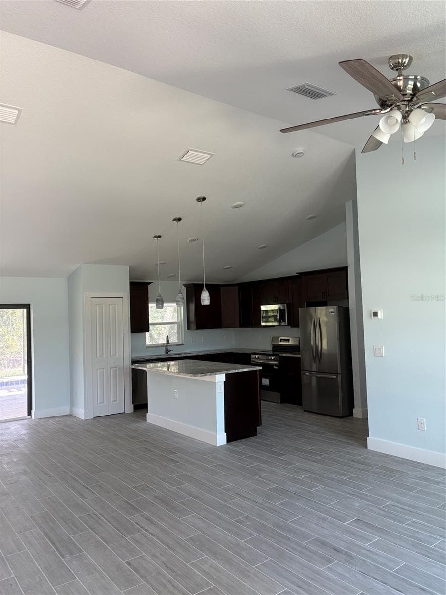 Single Family Residence at 7227 PINEDALE DR, PORT CHARLOTTE, photo 20 of 26