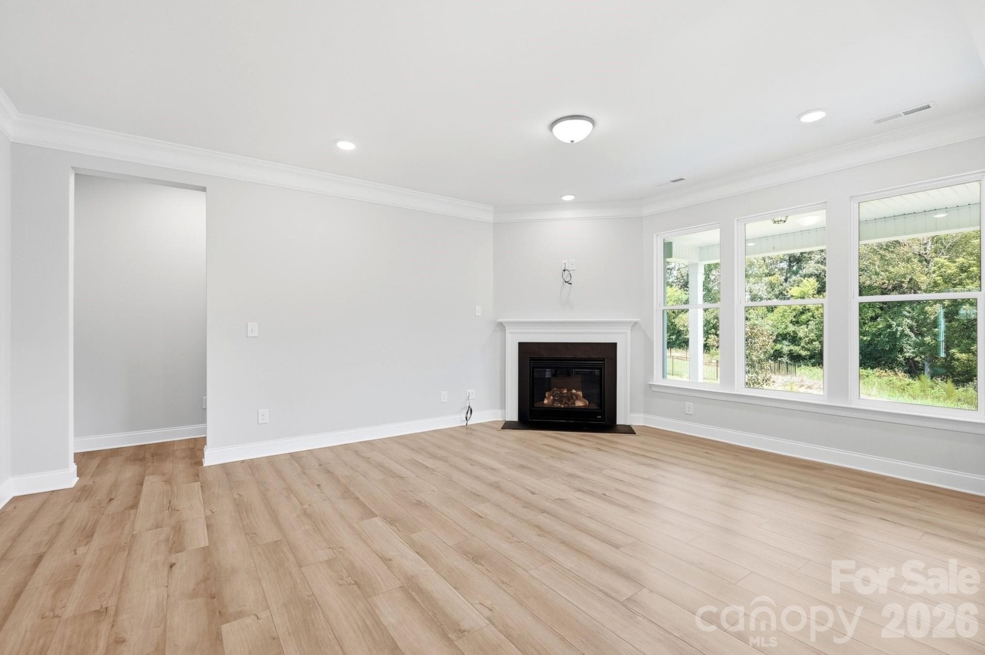 Family Room - Monroe
