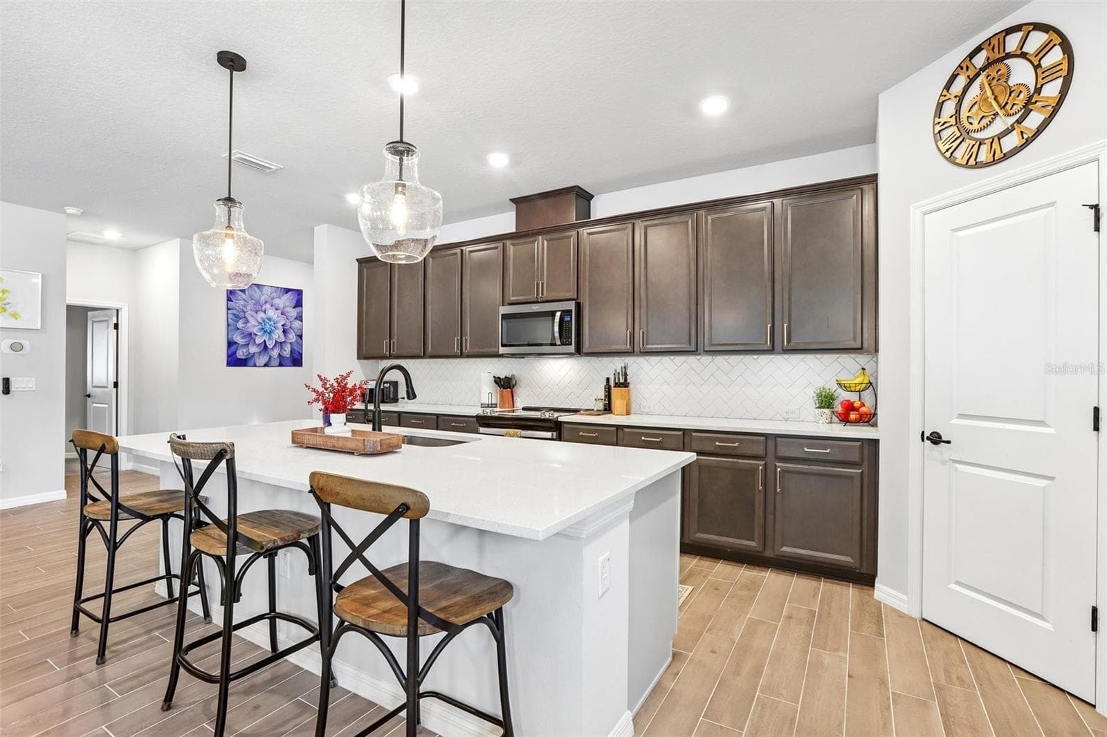 Single Family Residence at 32515 CARMELA CIR, SAN ANTONIO, photo 13 of 35