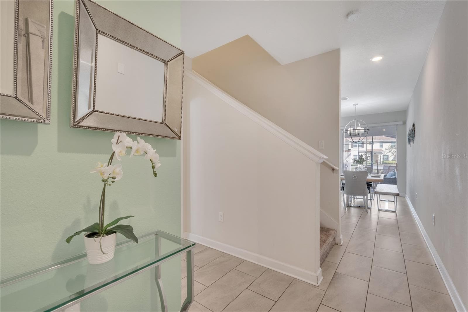 Hallway - 1557 SANDBAGGER DR, DAVENPORT