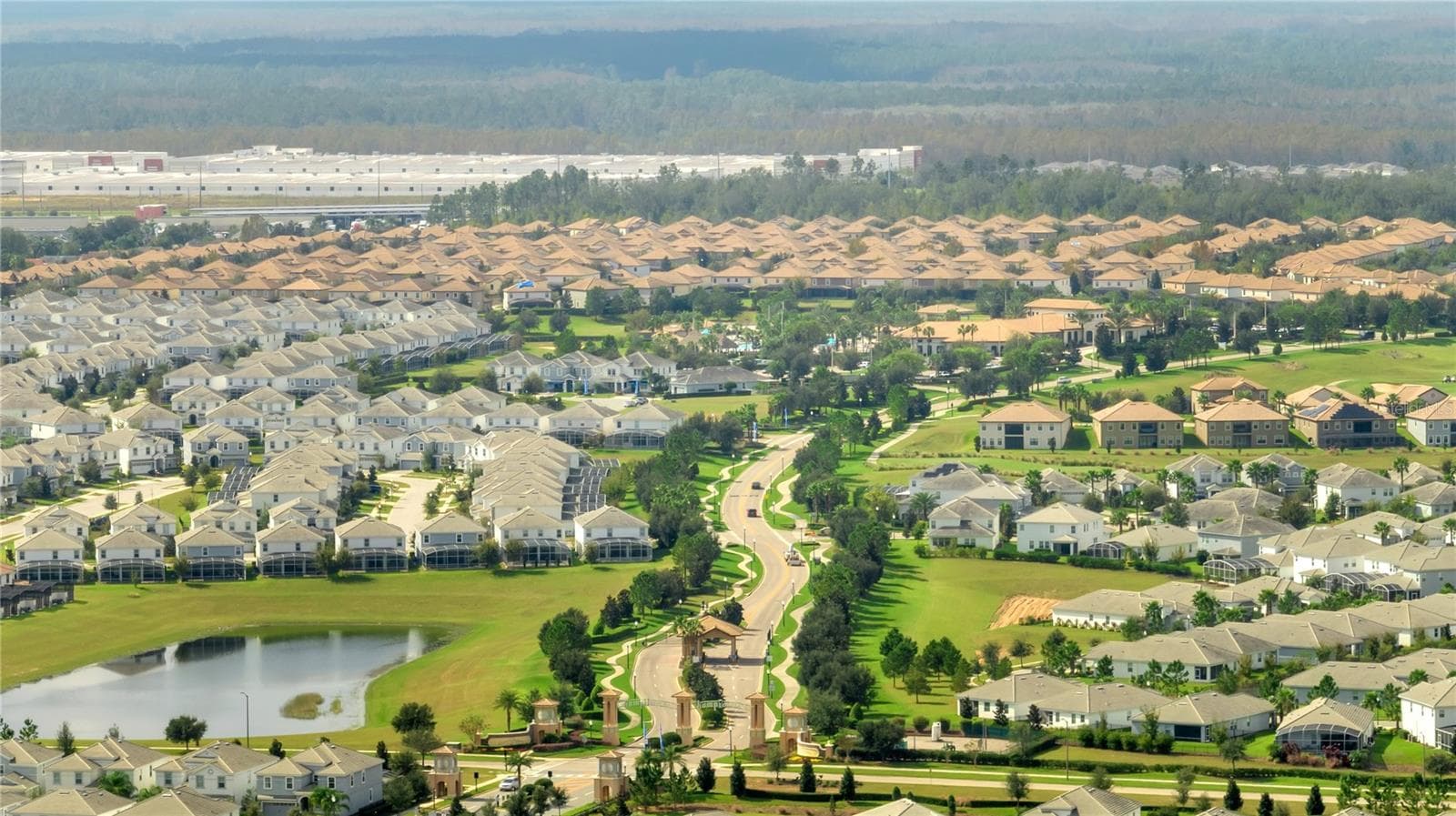 Community from above - 1557 SANDBAGGER DR, DAVENPORT