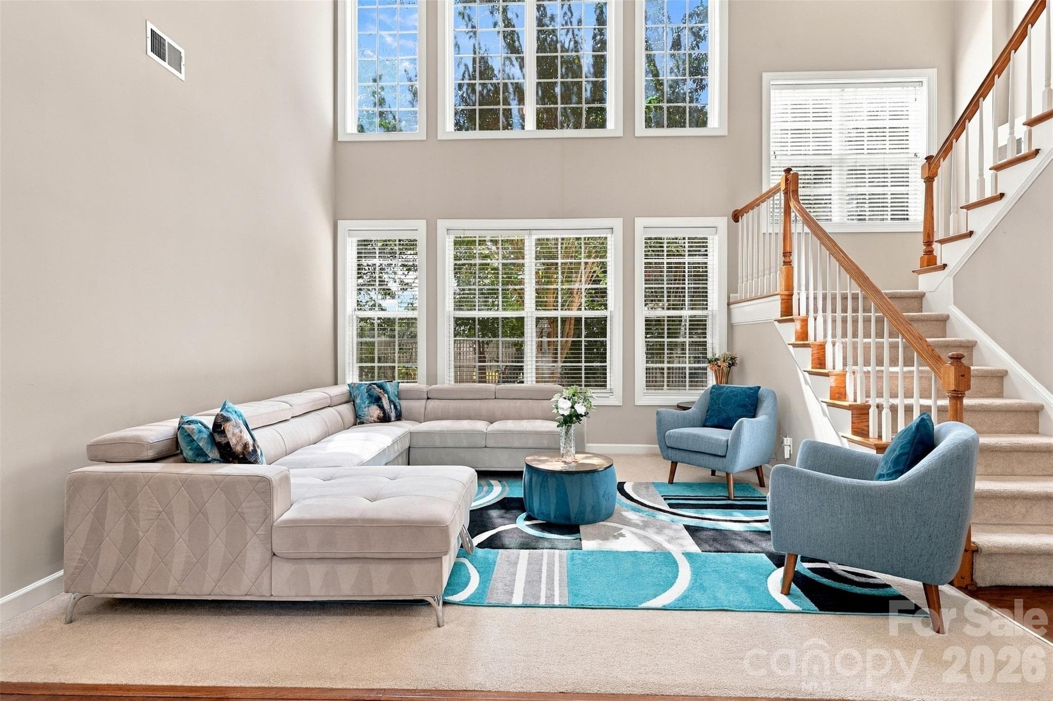 Single Family Residence at 15110 Redwood Valley Lane, Charlotte, photo 4 of 44