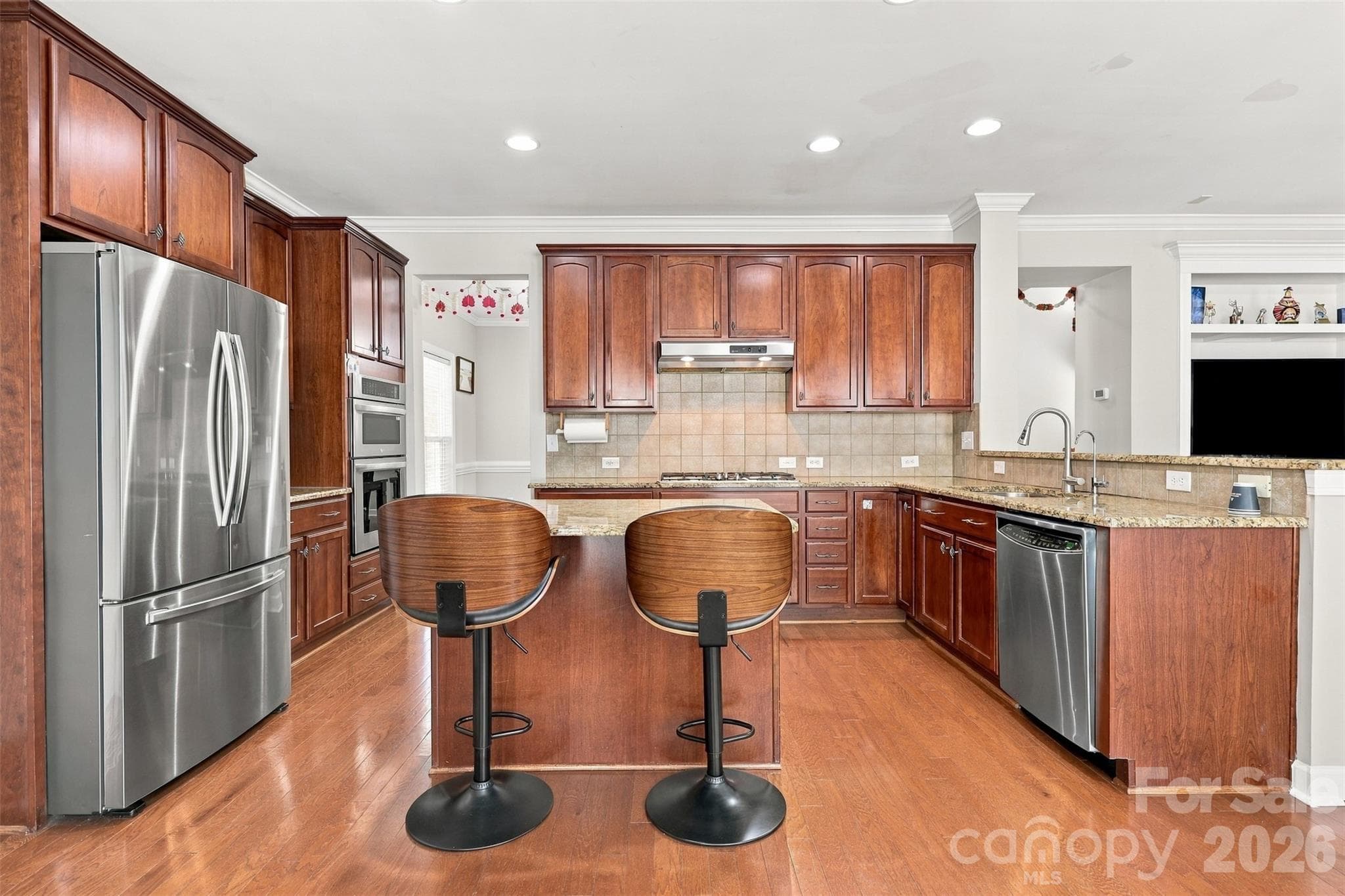 Single Family Residence at 15110 Redwood Valley Lane, Charlotte, photo 9 of 44